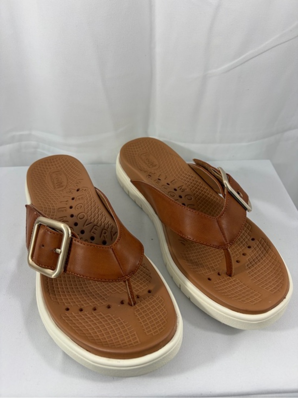 NWT FOM Women’s Size 8.5 Brown Comfortable Sandals